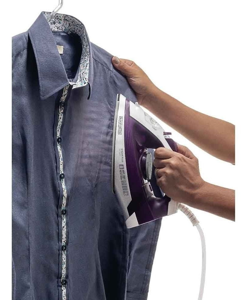 Ferro de Passar Roupa Modelo FX2500 Com Vaporizador Base Antiaderente