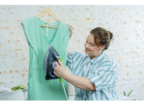 Ferro De Passar Roupa À Seco Ou Vapor Fx2750